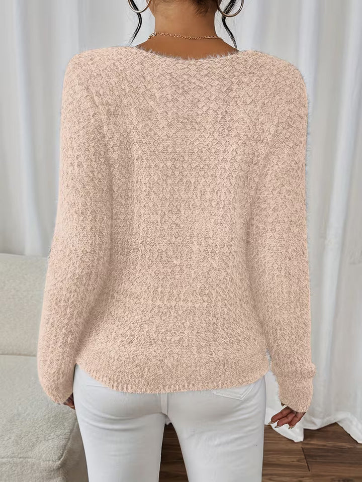 Aderah - Loose Fitting V-Neck Sweater