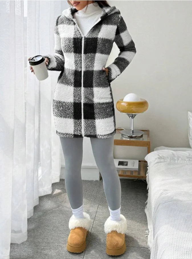 Tissaia - Stylish Hooded Jacket With Zipper