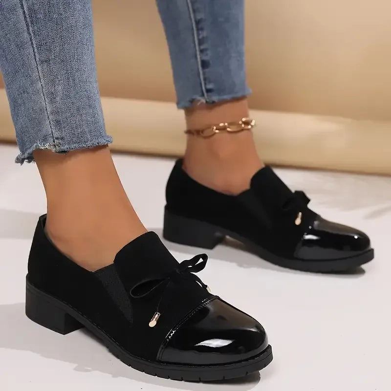 Azahra - Elegant Slip-On Loafers With Bow