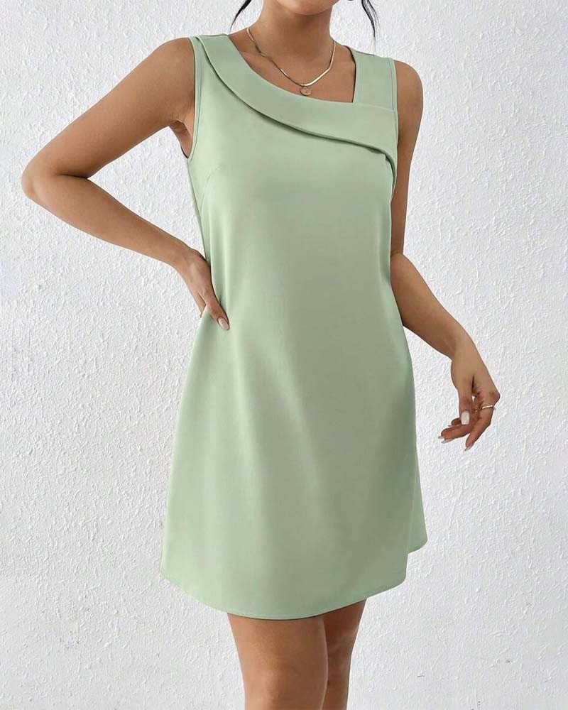 Ayna - Sleeveless Dress with Asymmetrical Collar