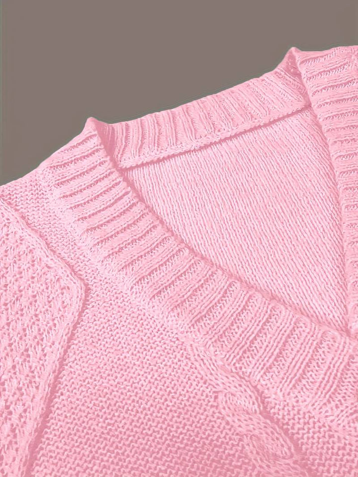 Tzvia - Casual V-Neck Knitted Sweater