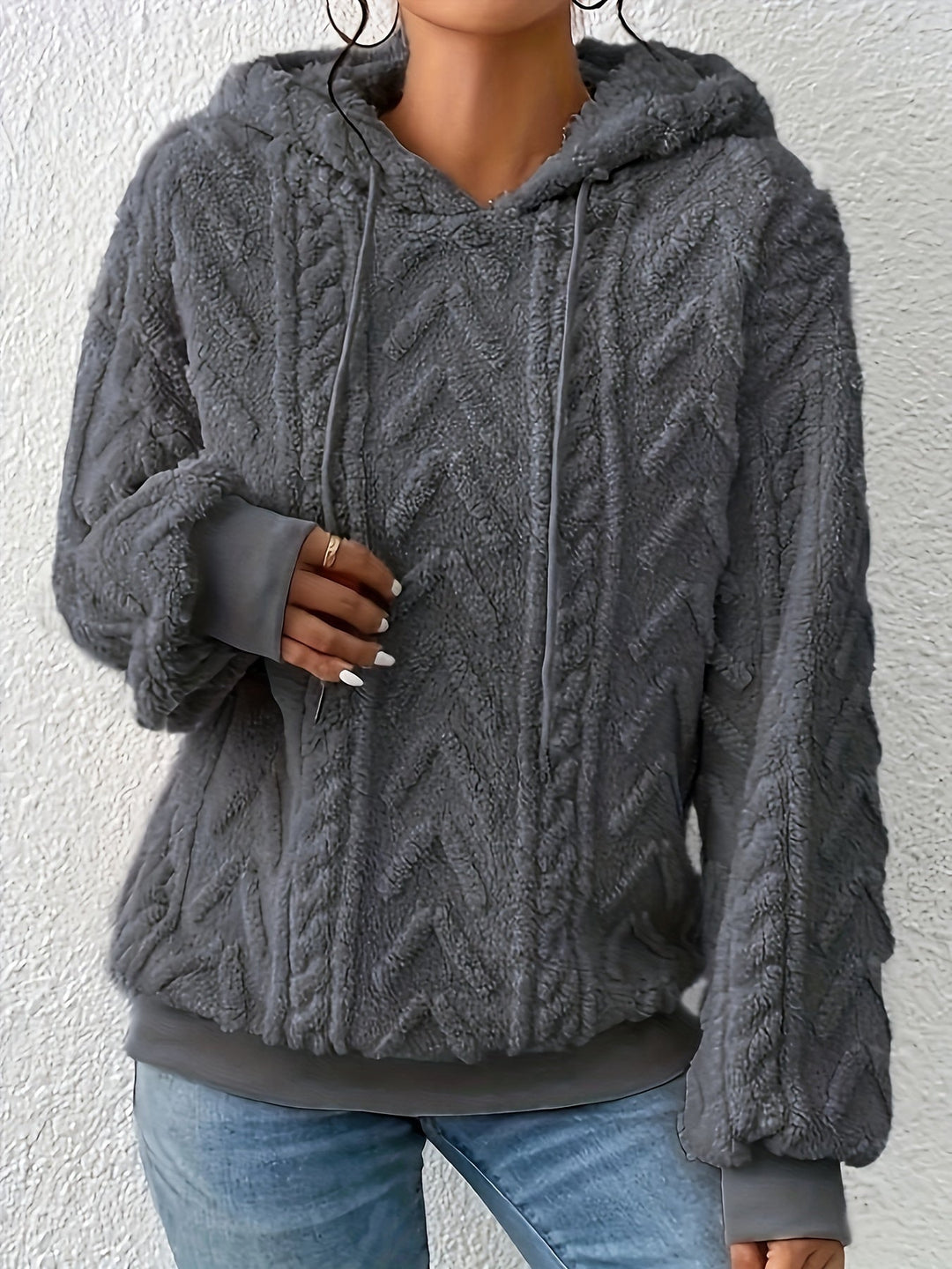 Andrine - Long Sleeve Hooded Jacket