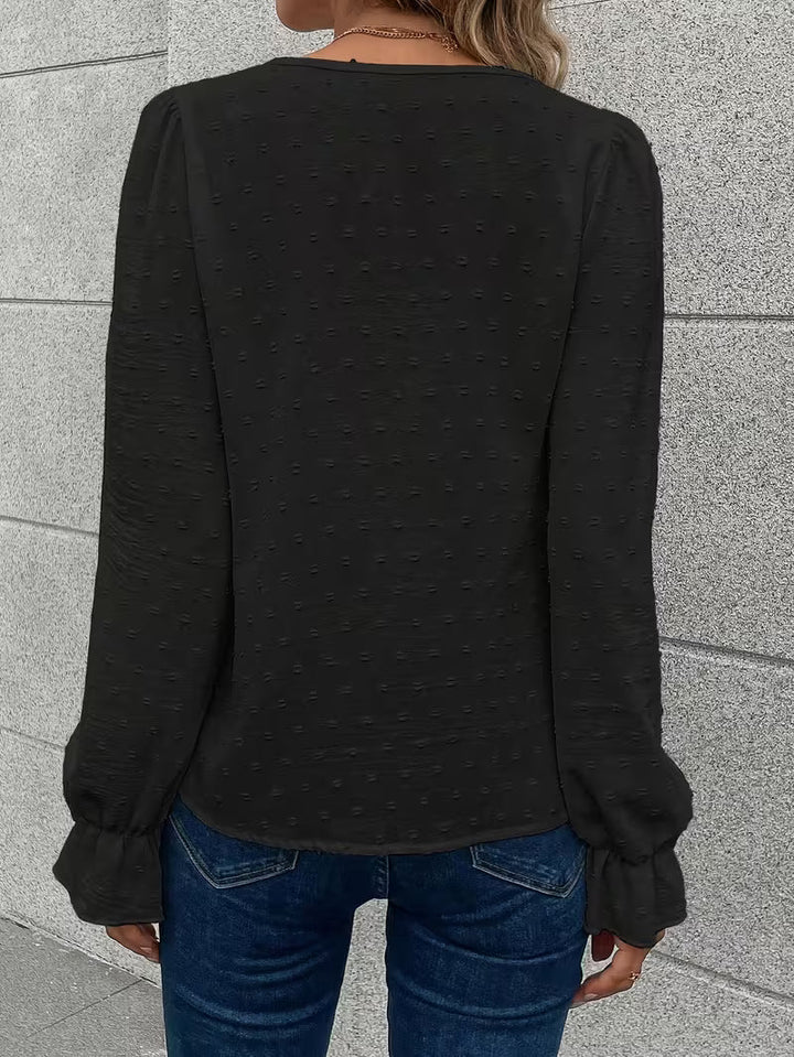 Rejina - Elegant Blouse With Lace Collar
