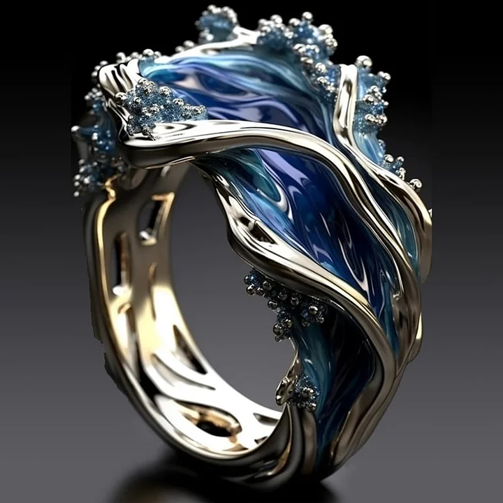 Leizuri - Vintage Gold Ring With Ocean Wave Motif
