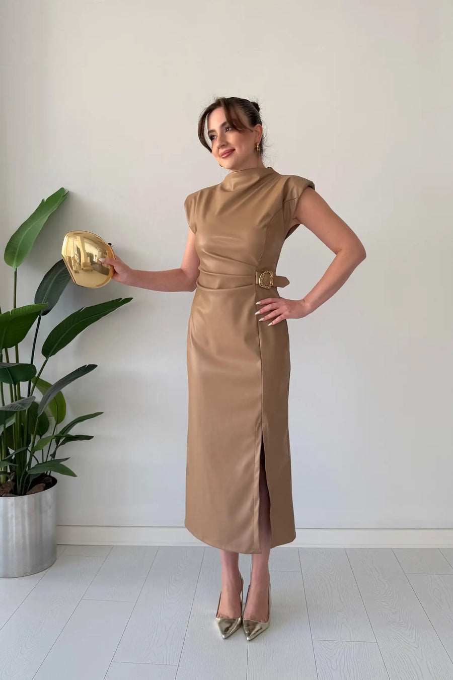 Claudine - Elegant Dress With Belt