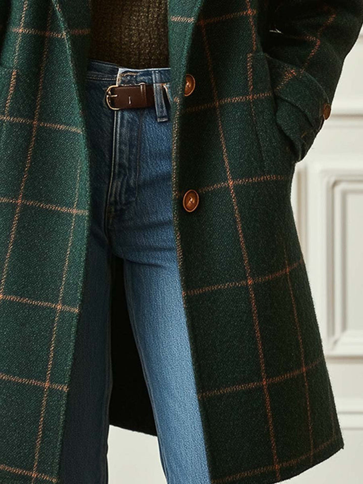 Yaliya – Classic Checked Coat