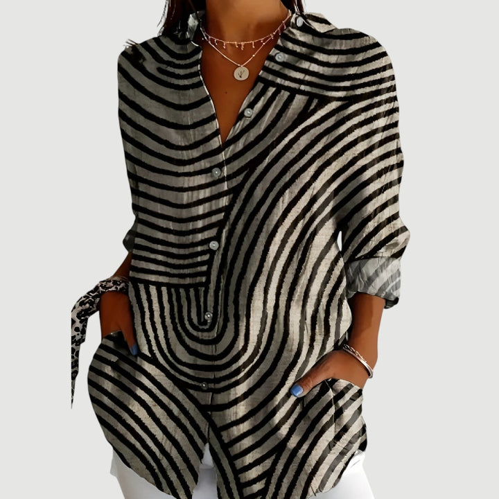 Maja - Blouse With Colorful Design