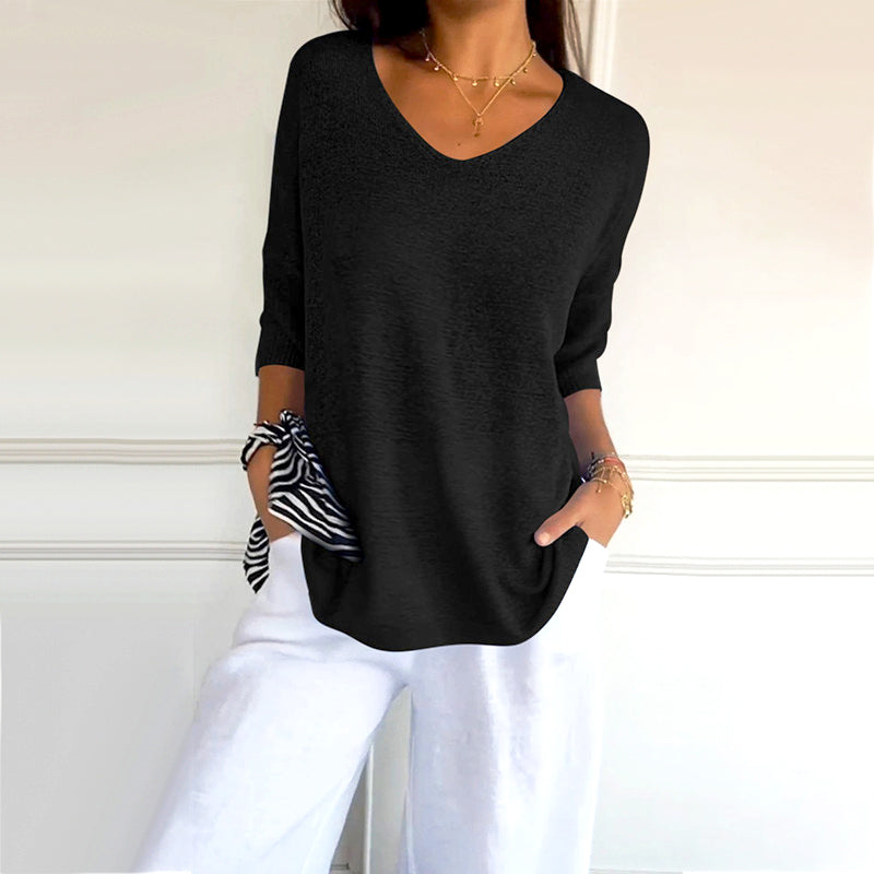 Anjela - Casual knitted Shirt With V-Neck